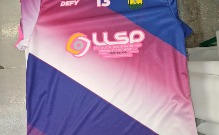 LLSP jersey sporting a logo for Gaelic 4 Mothers and others.